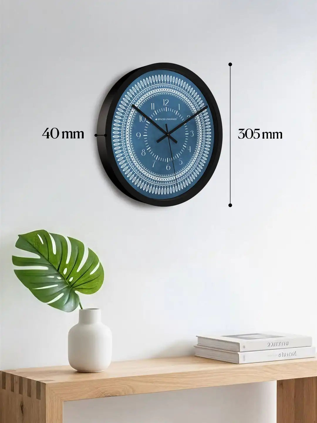 Dimension – Wall clock under 500 size chart showing 305mm diameter and 40mm depth
