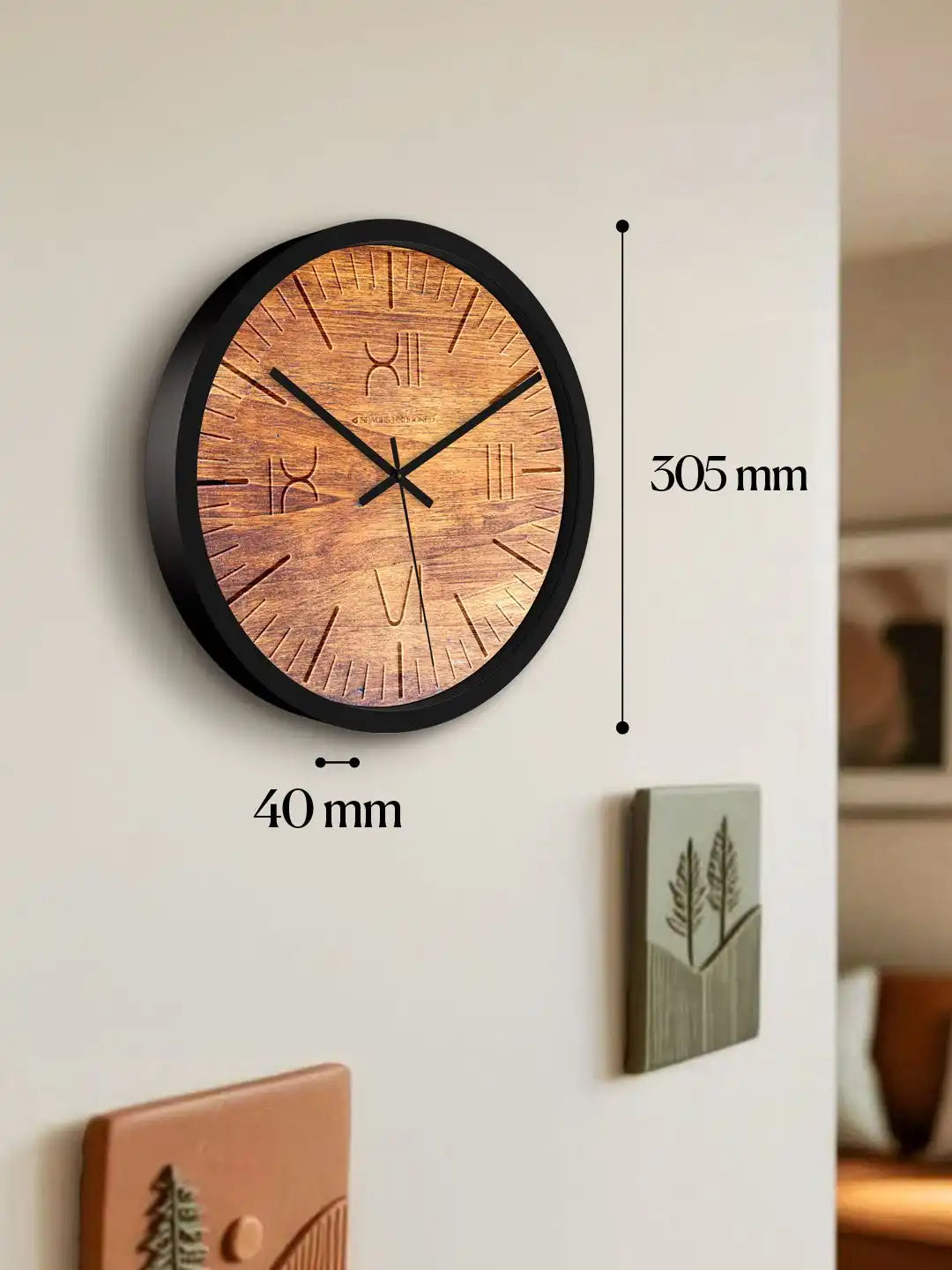 Dimension – Wall clock under 500 size chart showing 305mm diameter and 40mm depth
