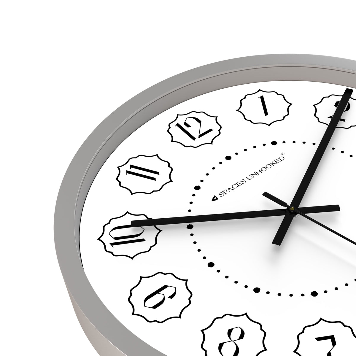 non ticking wall clock