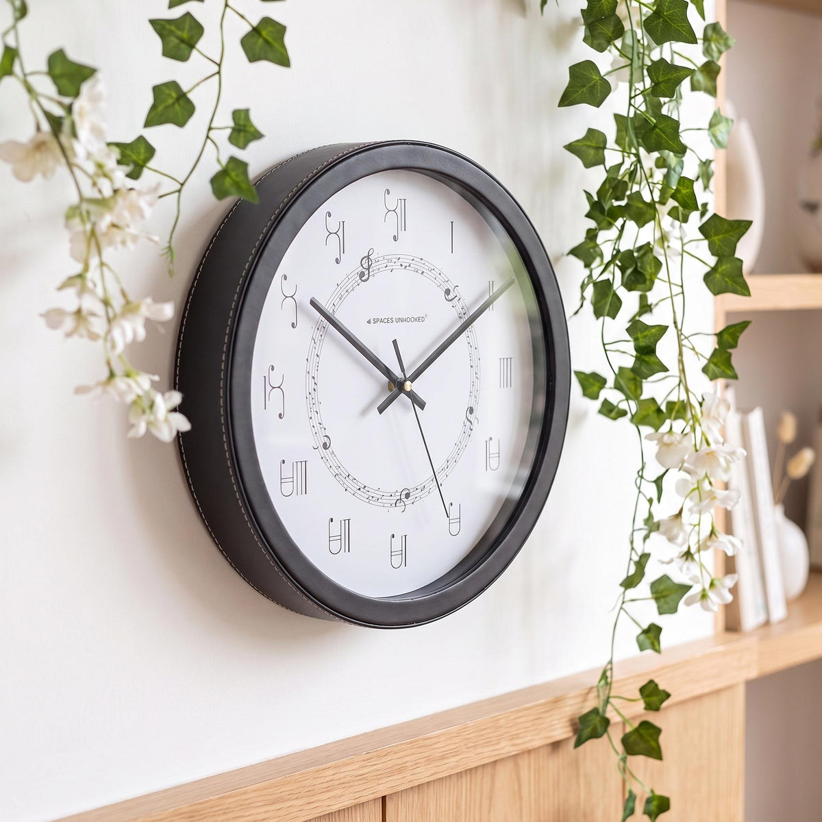 Spaces Unhooked Music Lover Round Wall Clock, Inner Note Ring