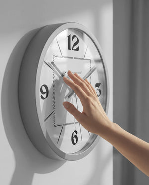 Buy Silent Wall Clocks Online for Modern Home Decor